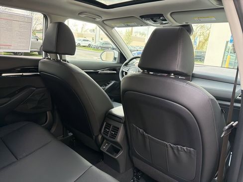 New 2026 Kia Seltos EX AWD/4WD image 15