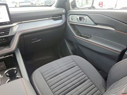 New 2025 Ford Explorer ST-Line w/ Premium Package image 11