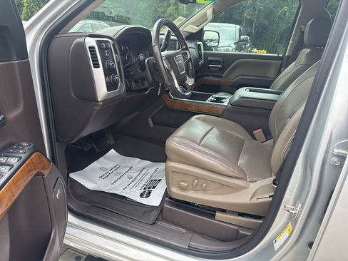 Used 2018 GMC Sierra 1500 SLT AWD/4WD image 15
