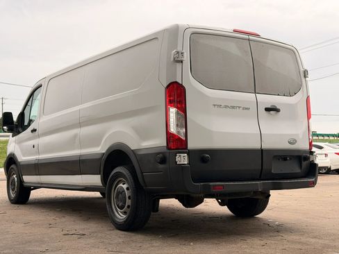 Used 2015 Ford Transit 250 148 Low Roof RWD image 5