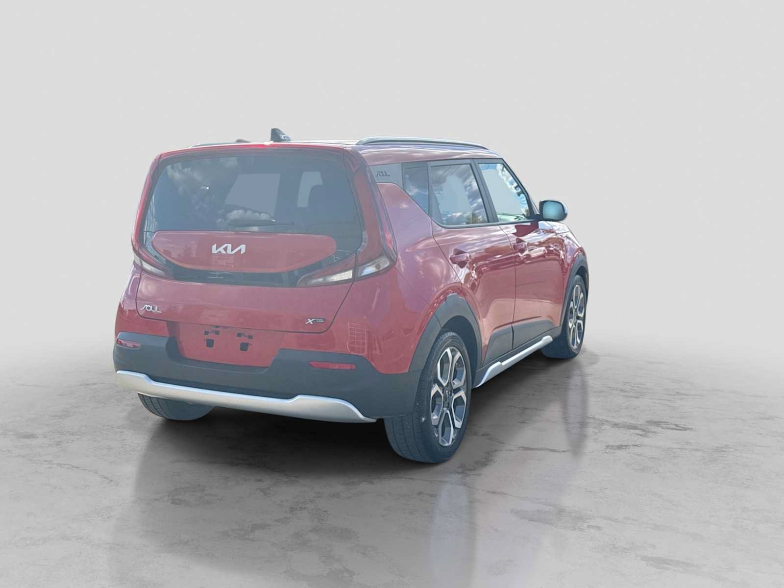Used 2022 Kia Soul X-Line FWD image 6