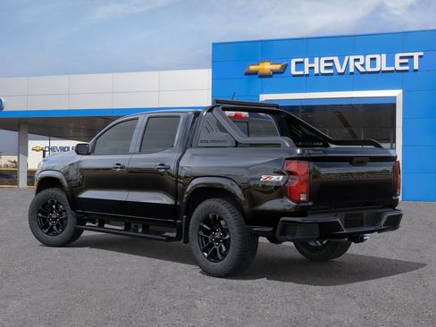 New 2026 Chevrolet Colorado Z71 w/ Midnight Edition AWD/4WD image 3
