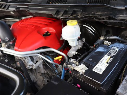 Used 2018 RAM 1500 Express image 35