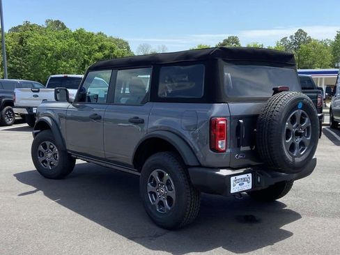 New 2025 Ford Bronco 4-Door AWD/4WD image 3