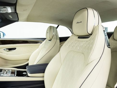 New 2026 Bentley Continental GTC image 42