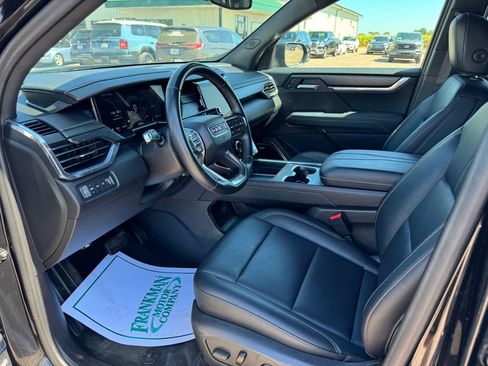 Used 2024 GMC Acadia Elevation AWD/4WD image 5