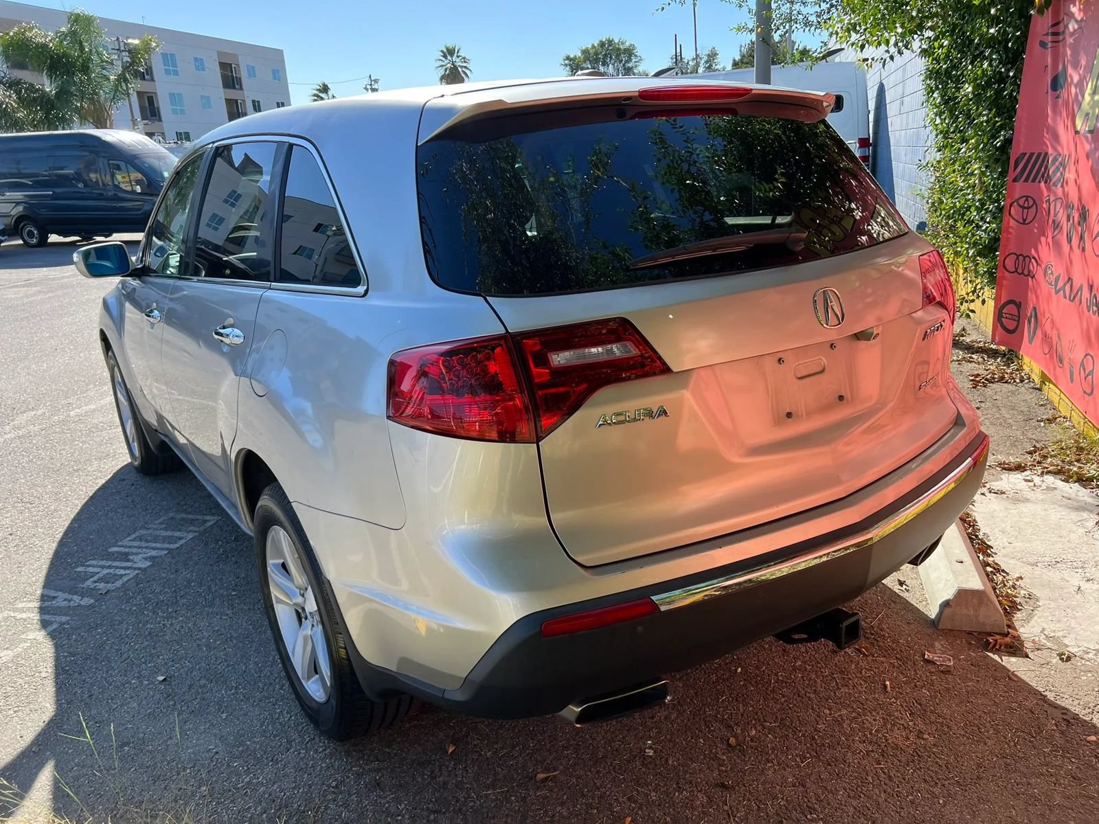 Used 2010 Acura MDX w/ Technology Package AWD/4WD image 7