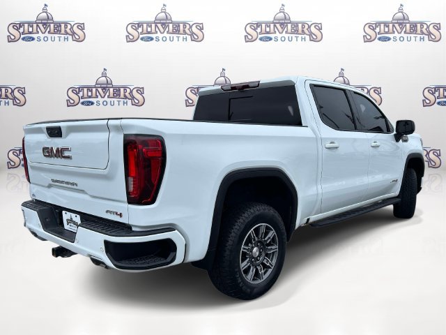 Used 2024 GMC Sierra 1500 AT4 w/ Technology Package AWD/4WD image 3