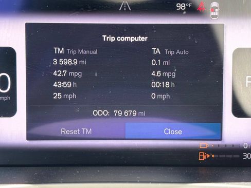 Used 2023 Volvo XC60 T8 Plus AWD/4WD image 7