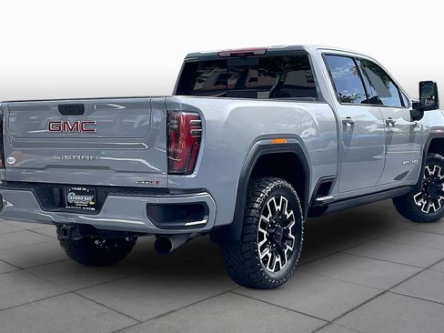 Used 2024 GMC Sierra 2500 AT4 w/ AT4 Premium Plus Package AWD/4WD image 14