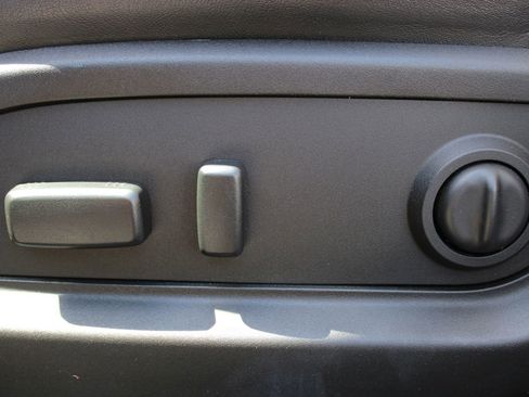 Used 2016 GMC Acadia Denali image 12