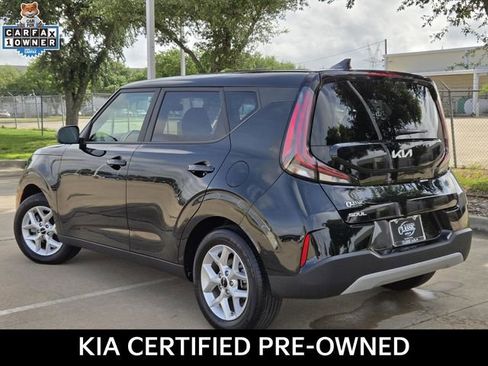 Certified 2025 Kia Soul LX FWD image 4