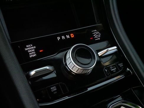 Used 2023 Jeep Grand Cherokee Trailhawk w/ Advanced Protech Group II AWD/4WD image 24