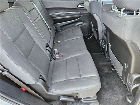 Used 2022 Dodge Durango SXT image 18