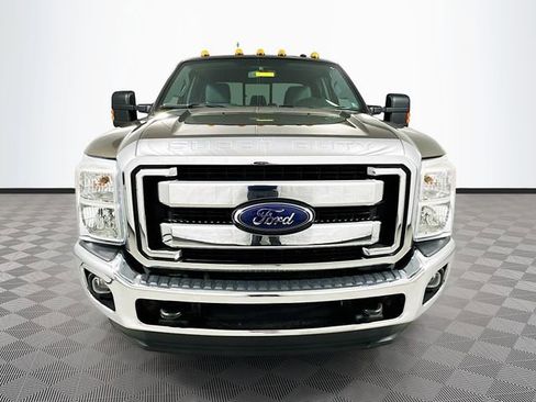 Used 2016 Ford F250 XLT w/ XLT Value Package image 2