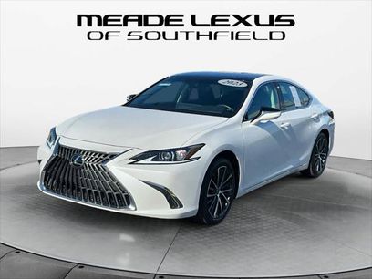 Certified 2023 Lexus ES 350 w/ Premium Package