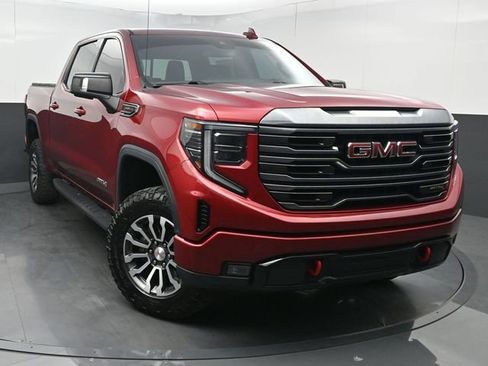 Used 2022 GMC Sierra 1500 AT4 w/ AT4 Preferred Package image 1