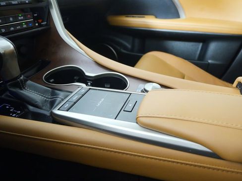 Used 2022 Lexus RX 350L FWD w/ Premium Package image 26