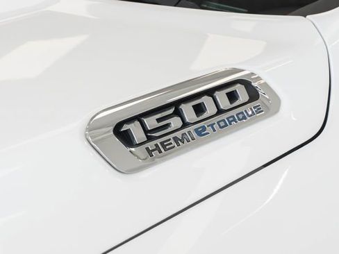 Used 2024 RAM 1500 Laramie RWD image 3