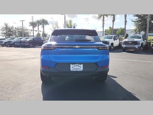 New 2026 Chevrolet Equinox EV LT image 21