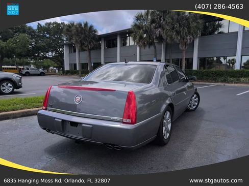 Used 2007 Cadillac DTS w/ Trunk Convenience Package FWD image 5