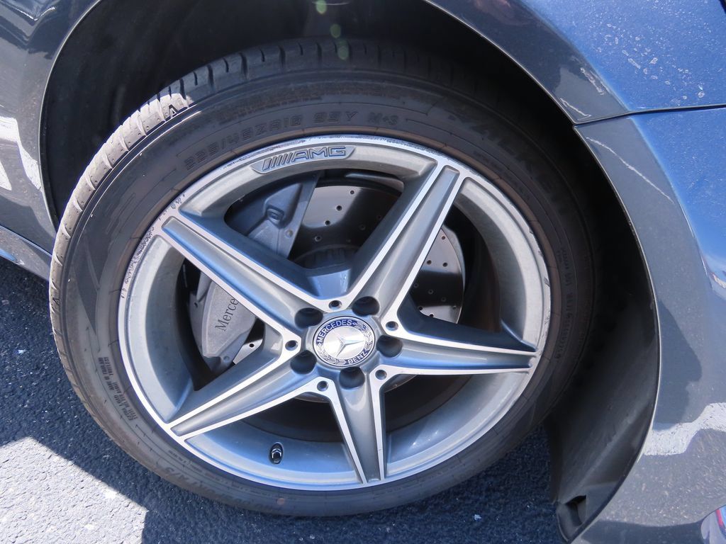 Used 2015 Mercedes-Benz C 300 4MATIC Sedan image 18