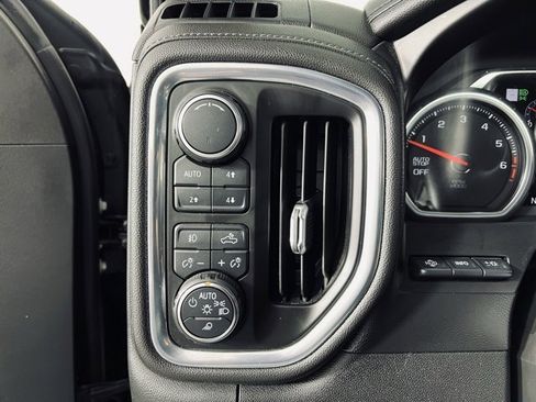 Used 2019 Chevrolet Silverado 1500 High Country image 23