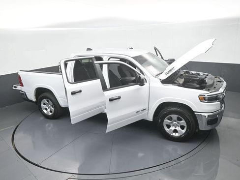Used 2025 RAM 1500 Big Horn AWD/4WD image 66