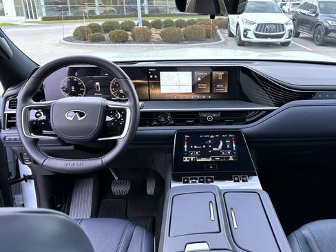 New 2026 INFINITI QX80 4WD image 13