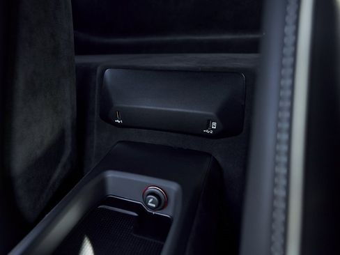 Used 2024 Lamborghini Huracan Sterrato image 55