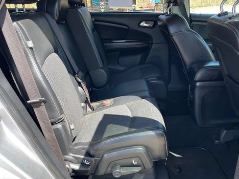 Used 2018 Dodge Journey Crossroad AWD/4WD image 11