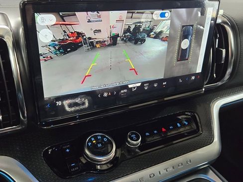 New 2025 Ford Expedition Platinum w/ Stealth Performance Package image 29