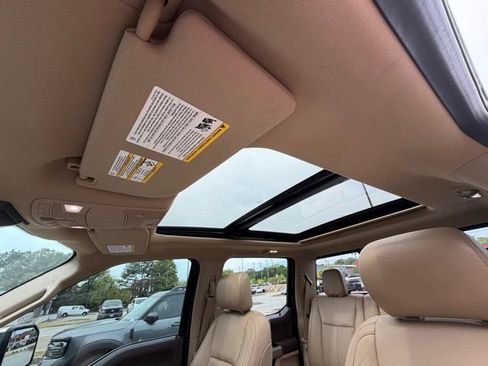 Used 2020 Ford F150 Lariat image 21