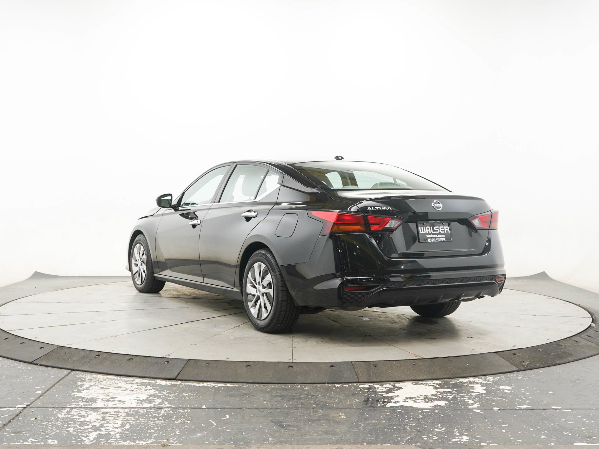 Used 2020 Nissan Altima 2.5 S FWD image 3