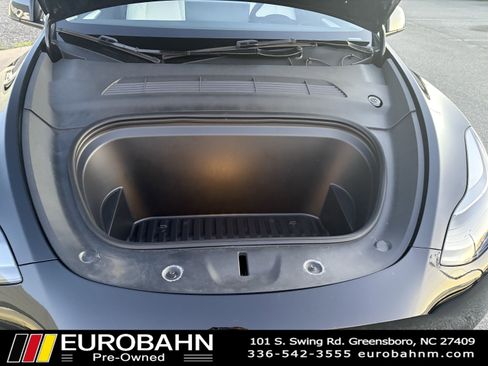Used 2024 Tesla Model Y Long Range image 36