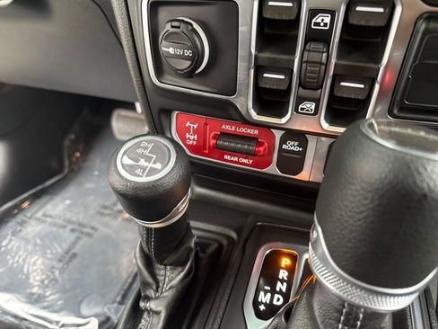 New 2026 Jeep Gladiator Mojave image 37