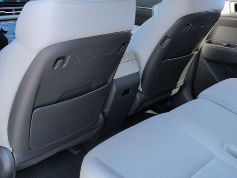 New 2026 Hyundai Santa Fe SE FWD image 19
