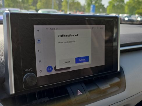 Used 2023 Toyota RAV4 XLE w/ Convenience Package image 23