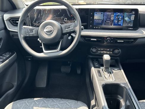 New 2026 Nissan Kicks SV w/ Cold Weather Package FWD image 19