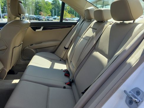 Used 2014 Mercedes-Benz C 300 4MATIC Sedan image 29