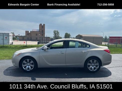 Used 2012 Buick Regal Premium image 5