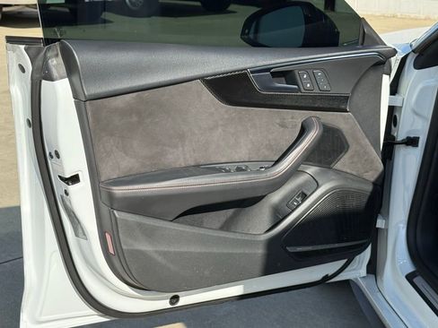 Used 2019 Audi S5 Premium Plus w/ Premium Plus image 18