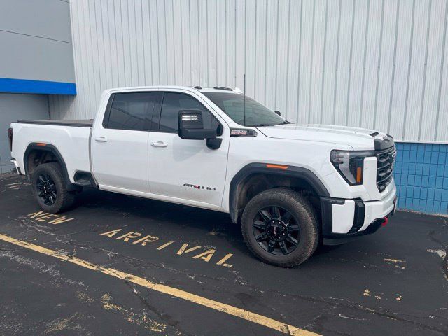 Used 2024 GMC Sierra 2500 AT4 w/ AT4 Preferred Package AWD/4WD image 1
