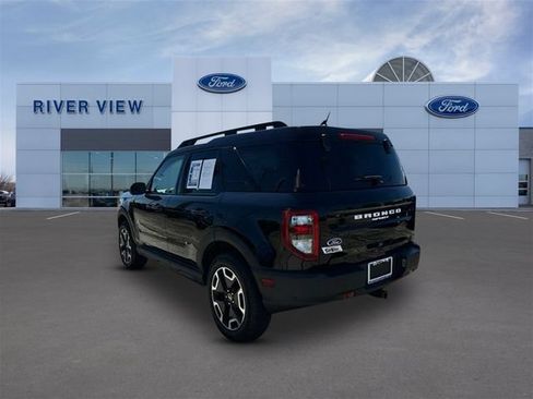 Certified 2023 Ford Bronco Sport Outer Banks w/ Tech Package AWD/4WD image 4