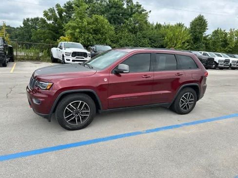 Certified 2021 Jeep Grand Cherokee Trailhawk w/ Premium Lighting Group AWD/4WD image 18