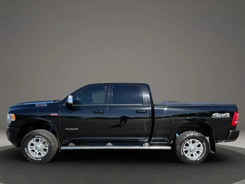Used 2020 RAM 2500 Laramie AWD/4WD image 13