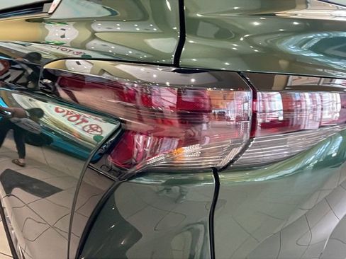 New 2026 Toyota Sienna XLE image 11