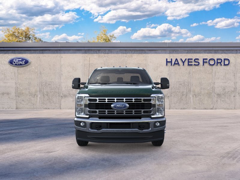 New 2025 Ford F350 4x4 Regular Cab DRW Super Duty image 6