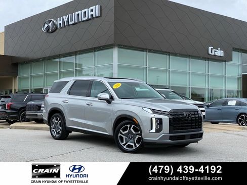 Used 2025 Hyundai Palisade SEL AWD/4WD image 1