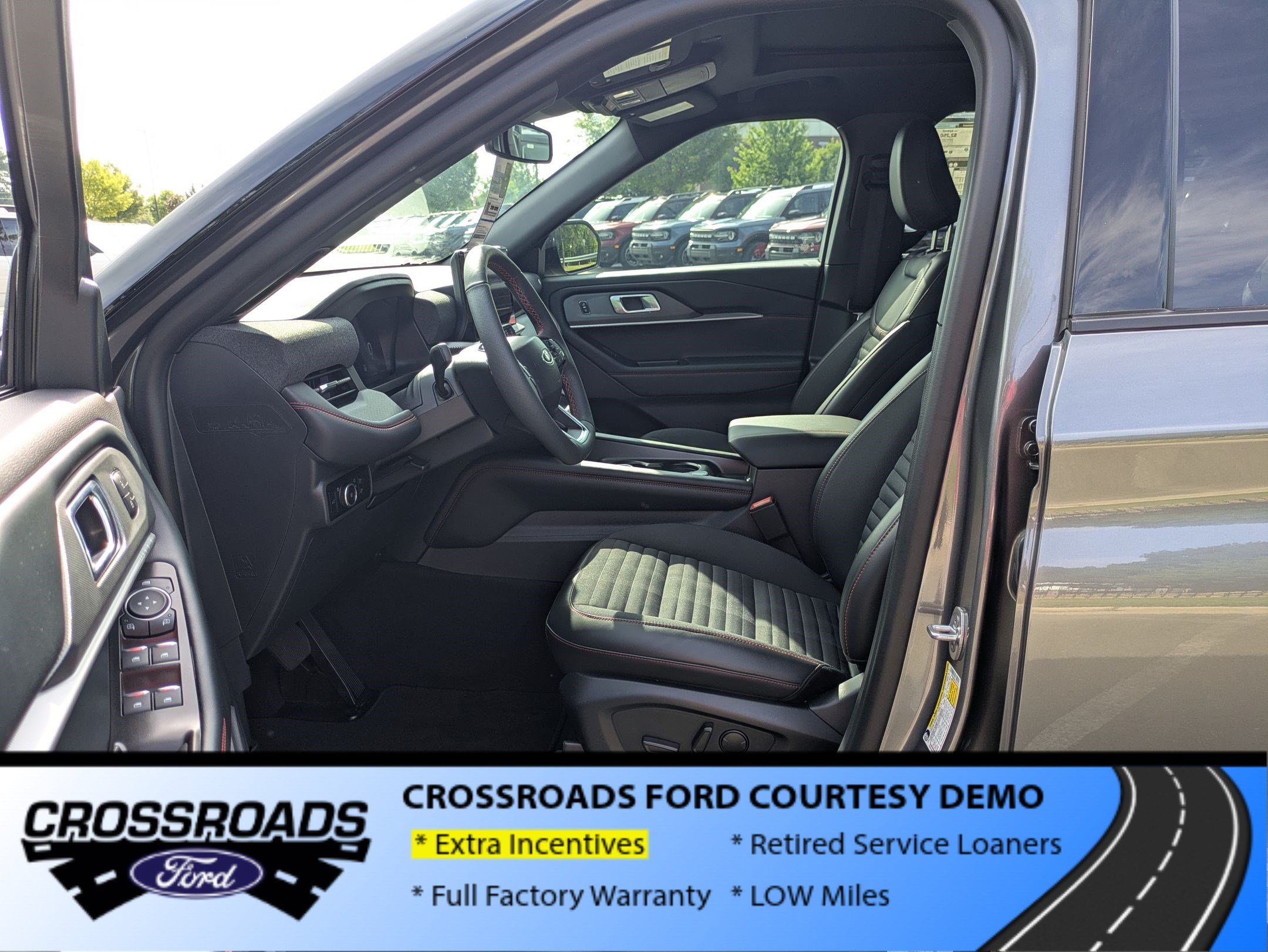 New 2026 Ford Explorer ST-Line w/ ST-Line Street Pack AWD/4WD image 13